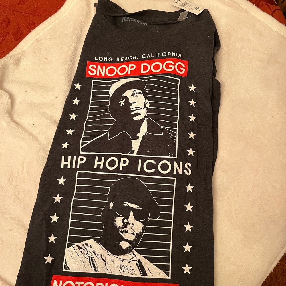 Merchtraffic Biggie Smalls & Snoop Dogg Tee Shirt…